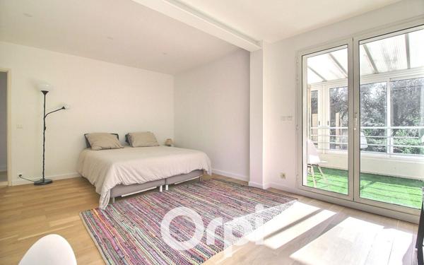 Maison à vendre    5 pièces • 140 m2 Marseille 12