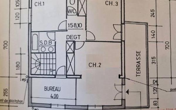 Maison à vendre    5 pièces • 140 m2 Marseille 12