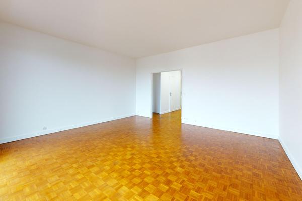 Appartement Le Mesnil-Le-Roi 3 pièce(s) 2 ch 91.37 m2