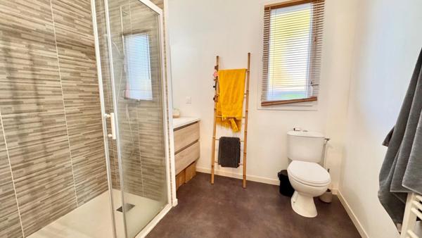 Superbe appartement type 2 avec beau jardinet privé