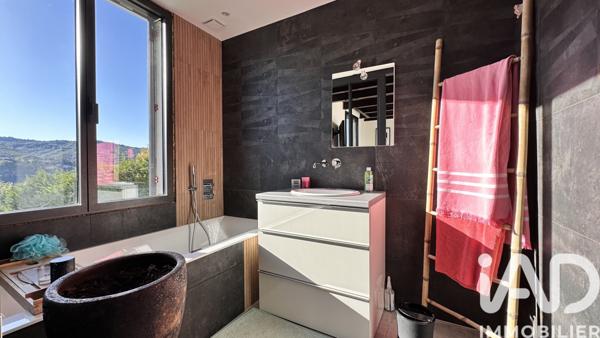 Maison à vendre 5 pièces 250 m² Auribeau-sur-Siagne