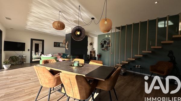 Maison à vendre 5 pièces 250 m² Auribeau-sur-Siagne