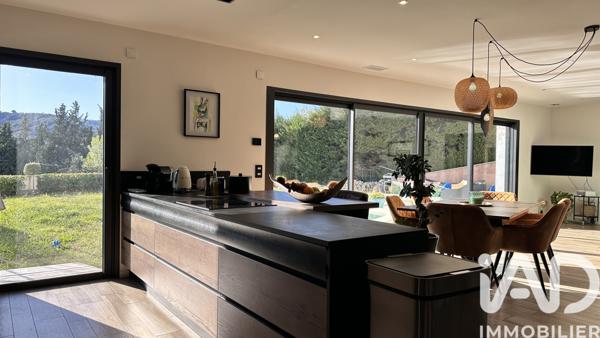Maison à vendre 5 pièces 250 m² Auribeau-sur-Siagne