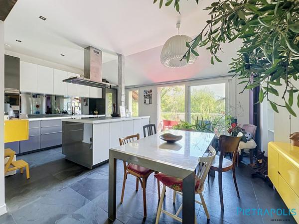 Duplex hyper centre de Divonne