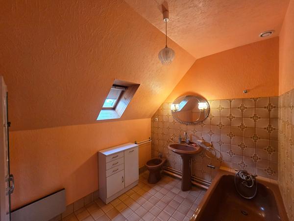 Maison 3 chambres avec jardin et garage à vendre au Mans proche centre-ville