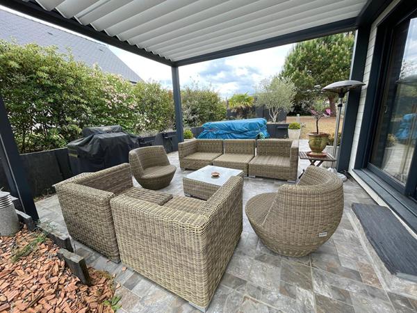 Maison Longue Jumelles contemporaine proche centre bourg