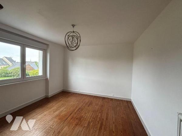 Gouesnou - Maison familiale de 136 m² avec vie de plain-pied et jardin

Située à Gouesnou, da...