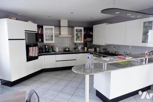 Construction traditionnelle + dépendances