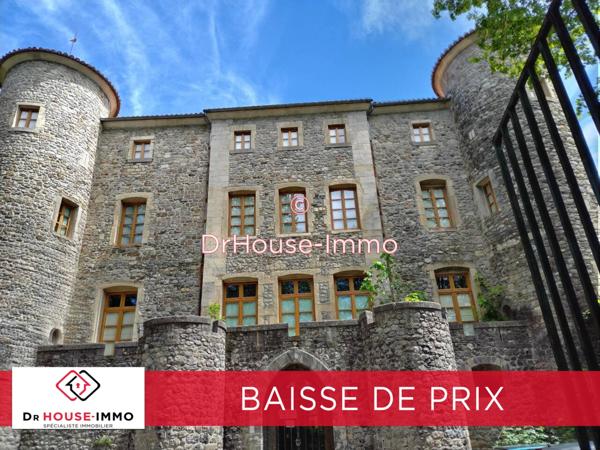 Château à vendre 45 pièces de 883 m²