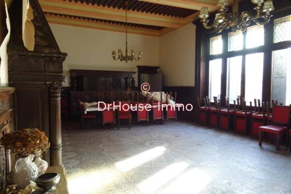 Château à vendre 45 pièces de 883 m²
