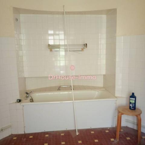 Château à vendre 45 pièces de 883 m²
