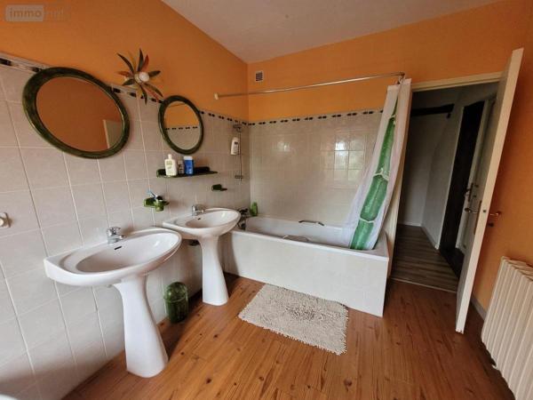 Maison à vendre à Précigné dans la Sarthe (72300), ref : 72068-2182