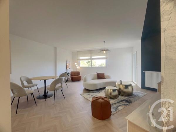 Appartement T4 à vendre  4 pièces - 88 m 2   THEIX NOYALO  - 56