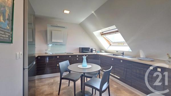 Appartement T4 à vendre  4 pièces - 88 m 2   THEIX NOYALO  - 56