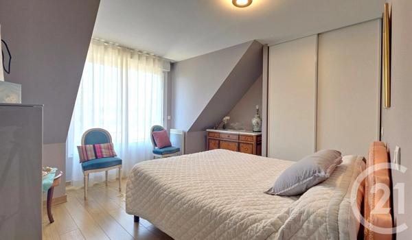 Appartement T4 à vendre  4 pièces - 88 m 2   THEIX NOYALO  - 56
