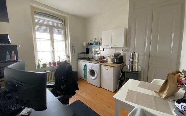 Immeuble à vendre    2 pièces •  Amiens