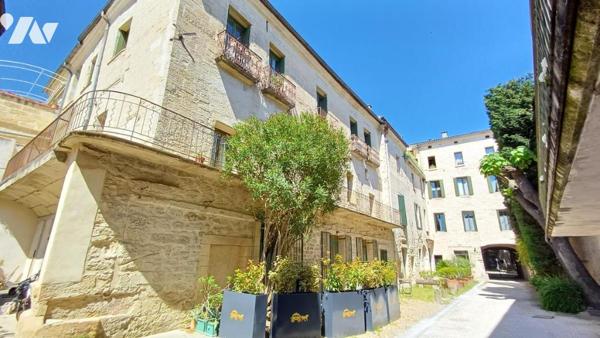 Appartement au coeur d'Uzès cachet ancien