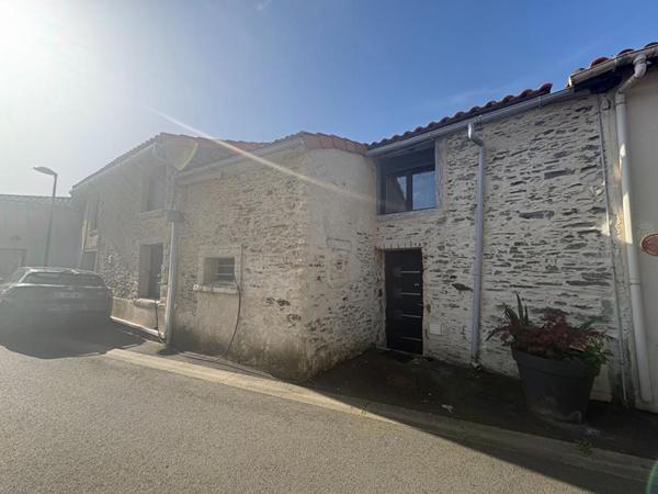 Immeuble de rendement  situé entre Nantes et Cholet
