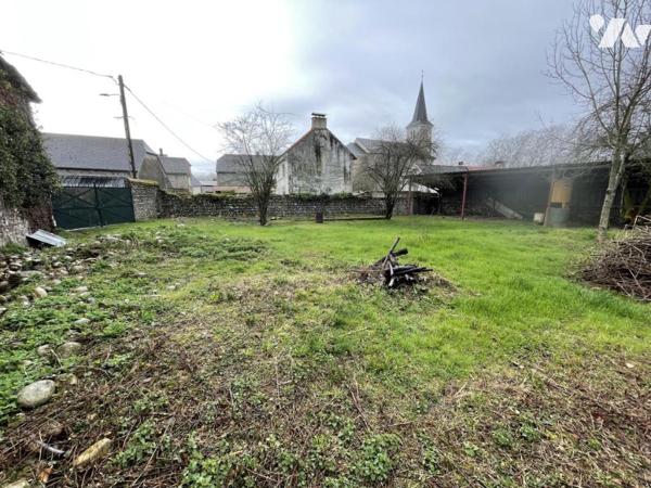 À VENDRE – Corps de ferme à rénover avec fort potentiel et terrain à batîr – Arcizac-Adour