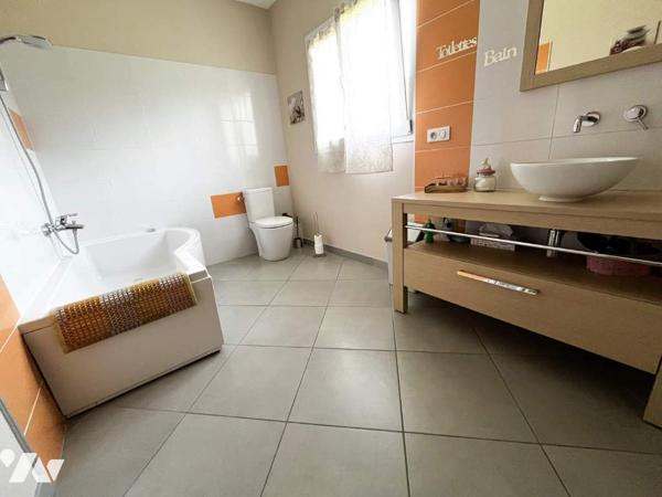 VILLA CONTEMPORAINE DE PRESTIGE  GAP BAYARD