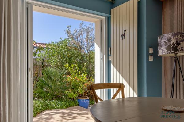 SAINTE MARIE SUR MER - DEUX VILLAS - PISCINE COUVERTE
