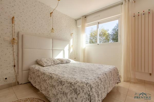 SAINTE MARIE SUR MER - DEUX VILLAS - PISCINE COUVERTE
