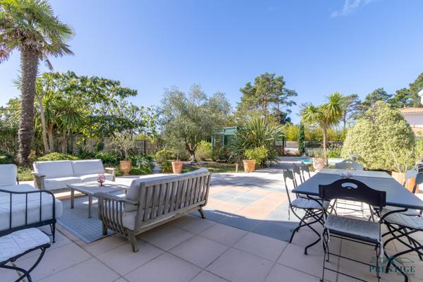 SAINTE MARIE SUR MER - DEUX VILLAS - PISCINE COUVERTE