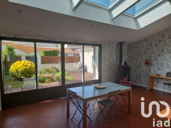 Maison à vendre 8 pièces 167 m² Rochefort