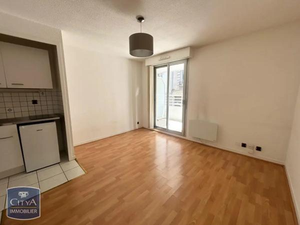 Appartement à louer 1 pièce 22.08m² Clermont-Ferrand (63000)