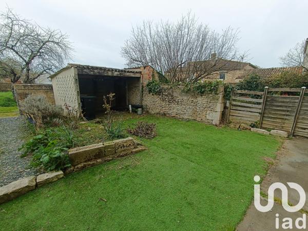 Immeuble à vendre 481 m² Taugon