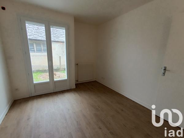Immeuble à vendre 481 m² Taugon