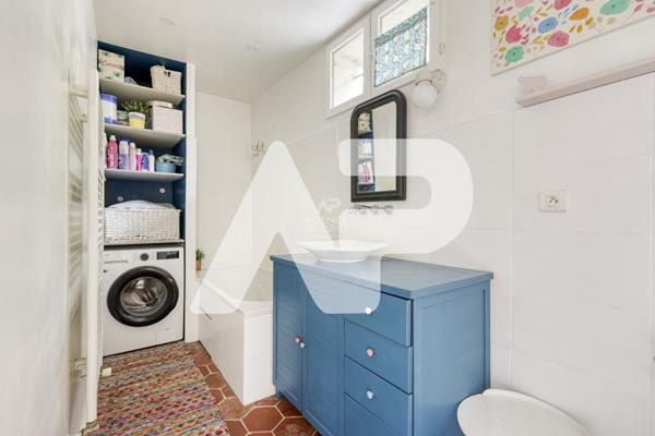 Maison Nanterre 6 pièce(s) 120 m2 €750 000 ** - Référence 15196