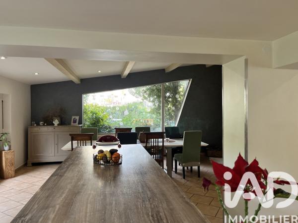 Maison à vendre 8 pièces 131 m² Tournon-sur-Rhône