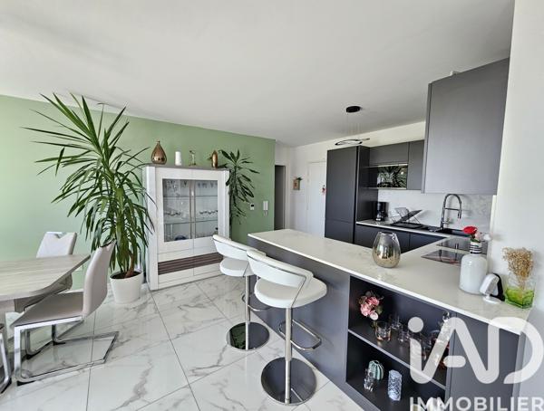 Appartement à vendre 4 pièces 83 m² Les Pavillons-sous-Bois