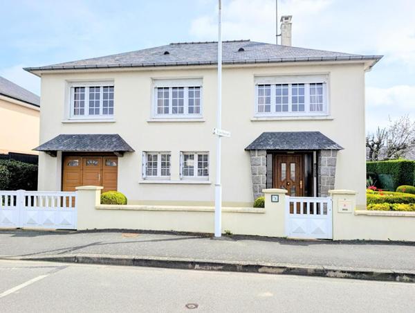 Maison familiale au calme  Bonchamp-lès-Laval