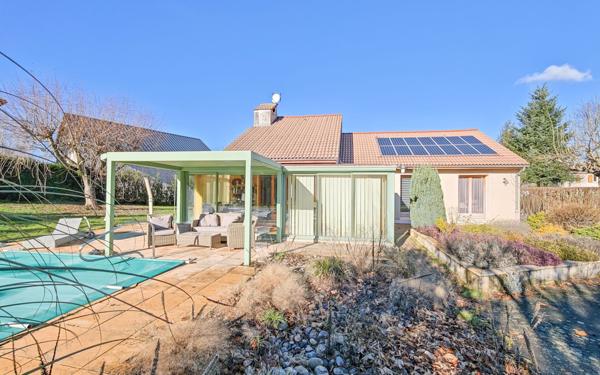 Maison à vendre    4 pièces • 135 m2 Vézac