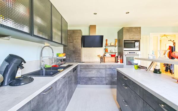 Maison à vendre    4 pièces • 135 m2 Vézac