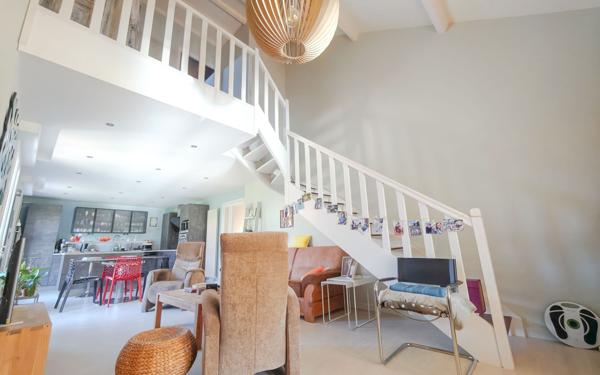 Maison à vendre    4 pièces • 135 m2 Vézac