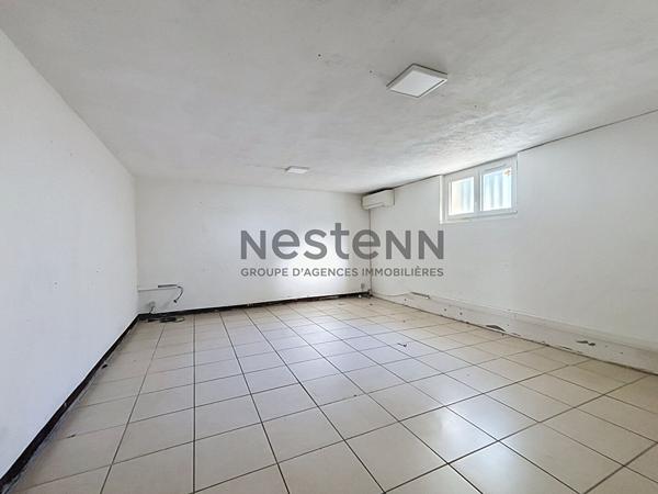 A LOUER - LOCAL PROFESSIONNEL/COMMERCIAL 300 m² - BOLLÈNE CENTRE
