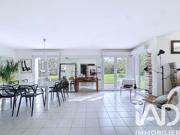Maison à vendre 8 pièces 217,16 m² Melesse