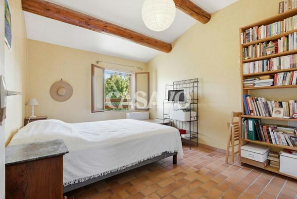 Vente Maison 7 pièces de 150m² - 13540 Aix-en-Provence