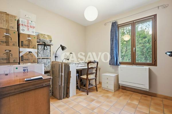 Vente Maison 7 pièces de 150m² - 13540 Aix-en-Provence