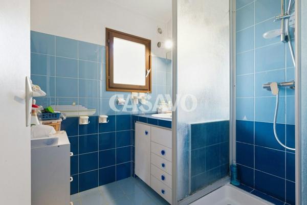 Vente Maison 7 pièces de 150m² - 13540 Aix-en-Provence