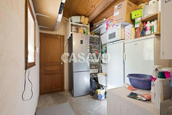 Vente Maison 7 pièces de 150m² - 13540 Aix-en-Provence