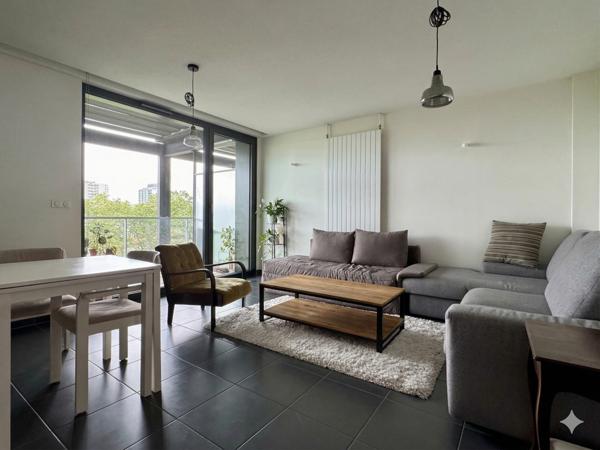 Appartement - 2 pièces - 58 m²