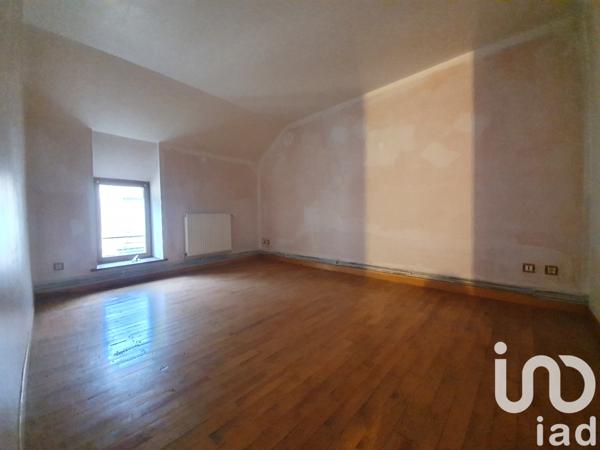 Immeuble à vendre 170 m² Sedan