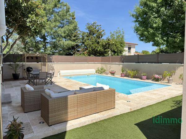 Belle prestation pour cette Maison de 220m2 Saint Priest  Saint-Priest (69800)