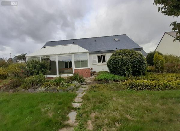 Maison individuelle à vendre à Neulliac dans le Morbihan (56300), ref : 063-439