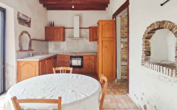 Maison à vendre    5 pièces •  Neuvic