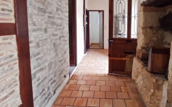 Maison à vendre    5 pièces •  Neuvic